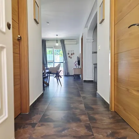 Piso Carlota Alessandri דירה